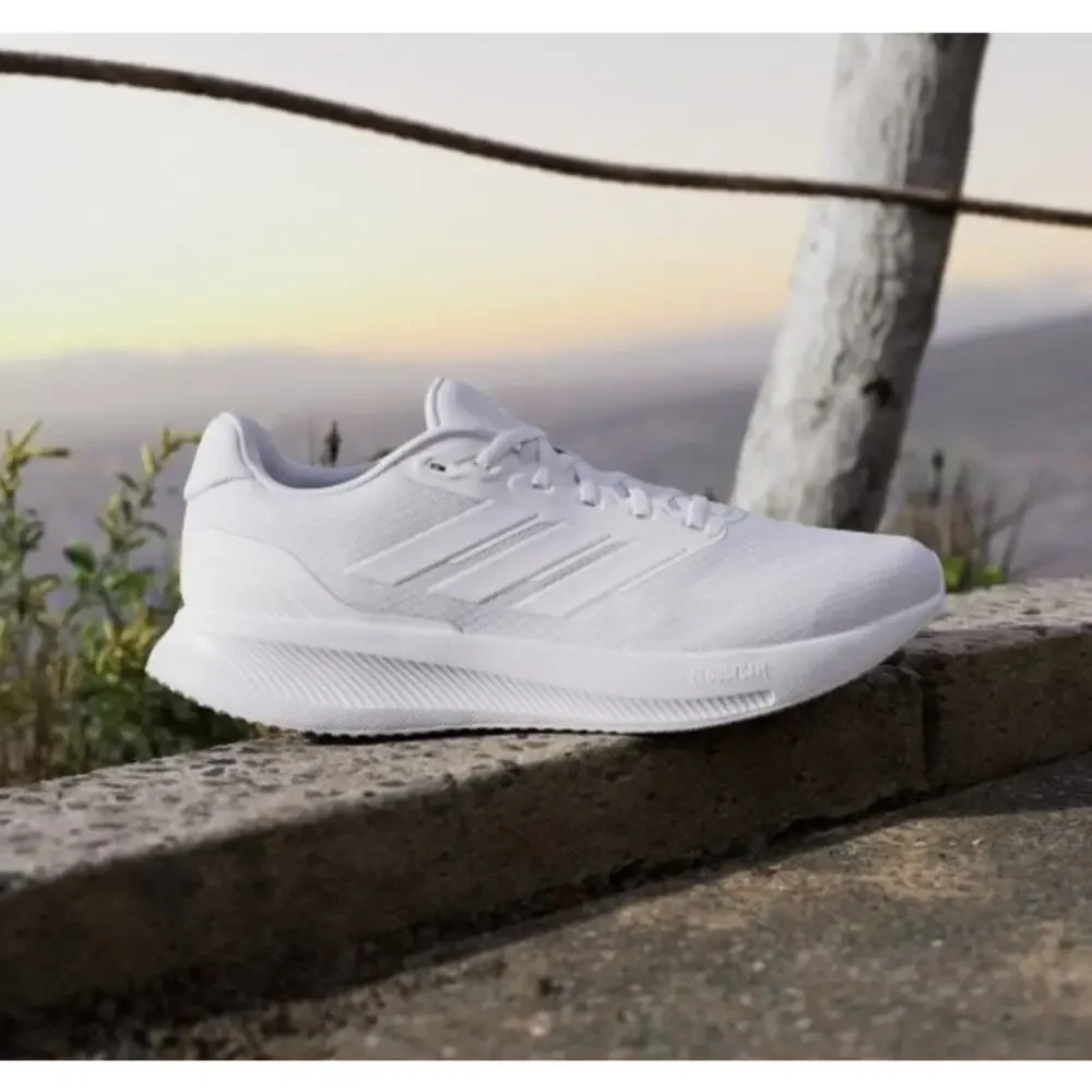 Adidas Men's Cloud White Runfalcon 5 Running Shoes Size 9